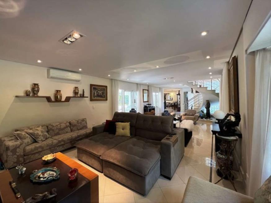 Foto ilustrativa 43 - CASA c/ 421m² – COND. SÃO PAULO II (Granja Viana)
