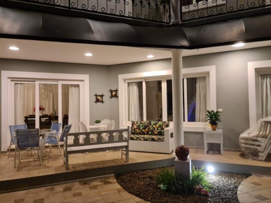 Foto ilustrativa 21 - CASA c/ 421m² – COND. SÃO PAULO II (Granja Viana)