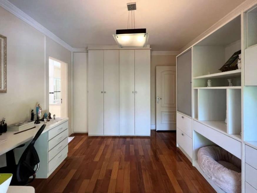 Foto ilustrativa 28 - CASA c/ 421m² – COND. SÃO PAULO II (Granja Viana)