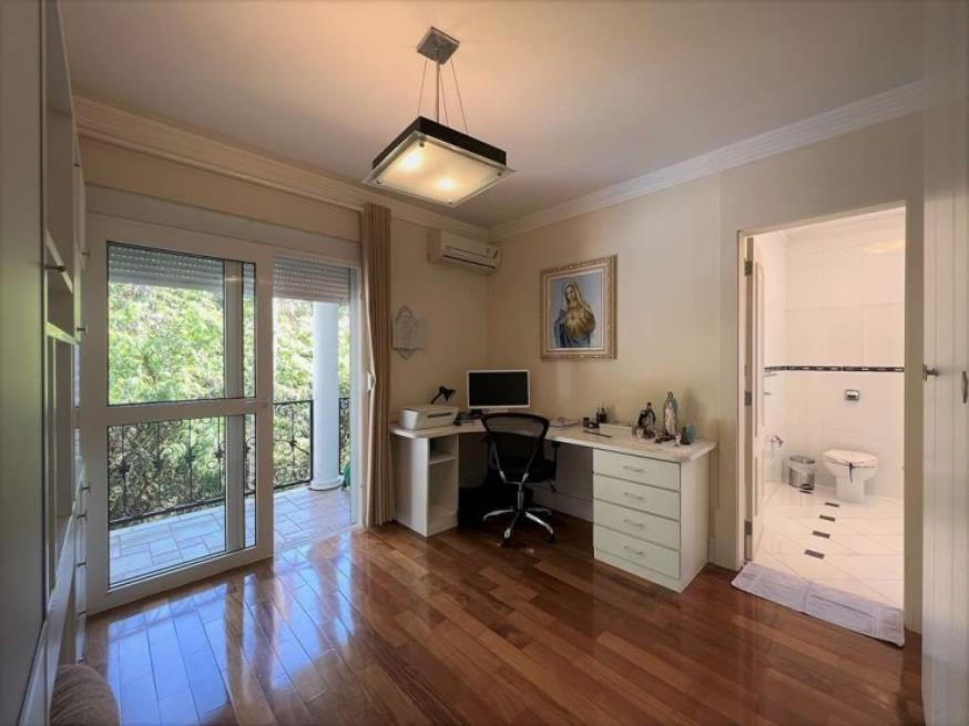 Foto ilustrativa 29 - CASA c/ 421m² – COND. SÃO PAULO II (Granja Viana)