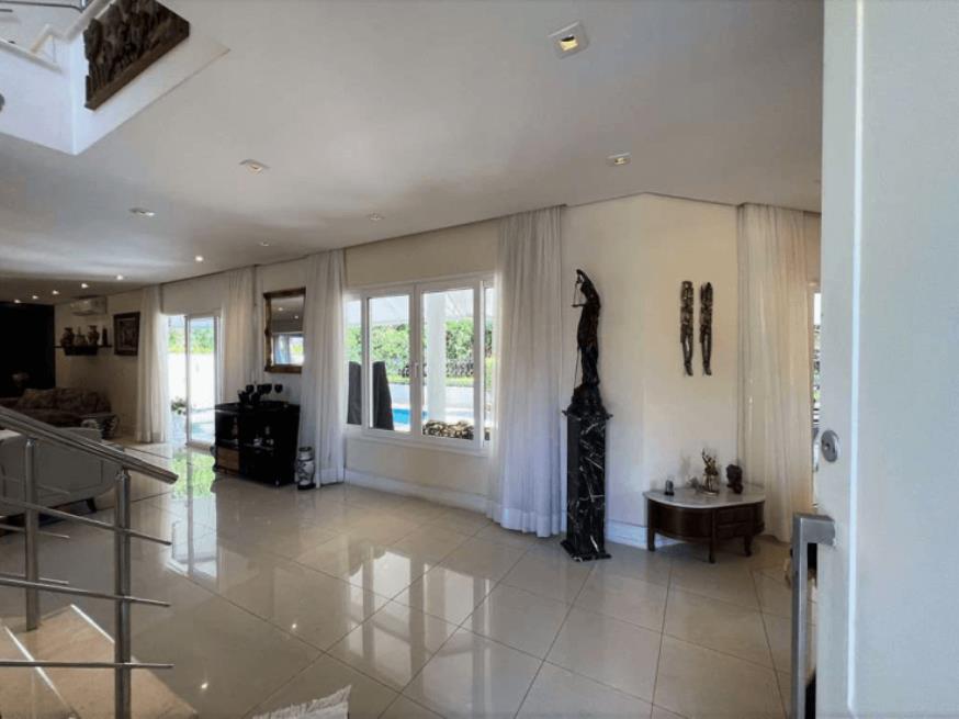 Foto ilustrativa 35 - CASA c/ 421m² – COND. SÃO PAULO II (Granja Viana)
