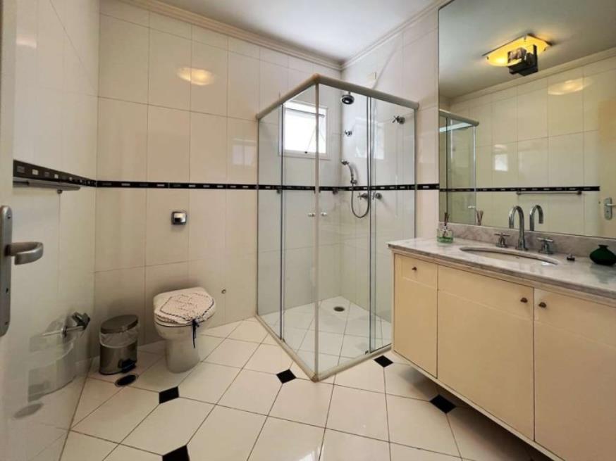 Foto ilustrativa 25 - CASA c/ 421m² – COND. SÃO PAULO II (Granja Viana)