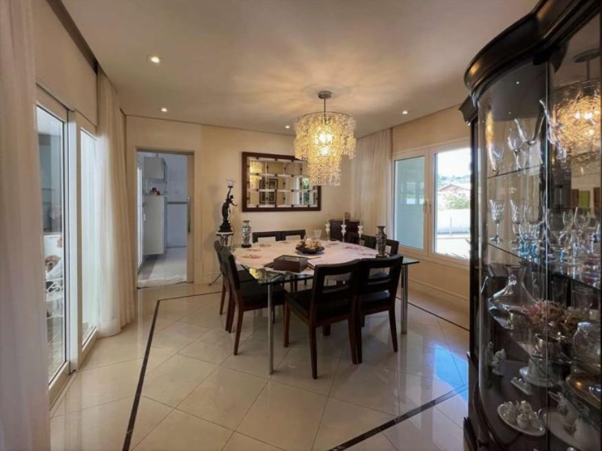 Foto ilustrativa 47 - CASA c/ 421m² – COND. SÃO PAULO II (Granja Viana)