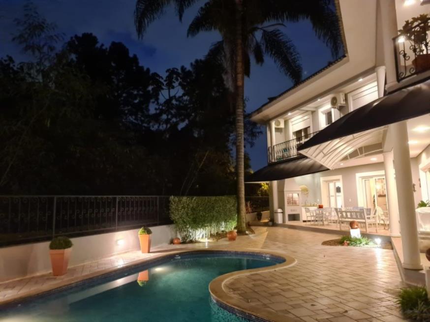 Foto ilustrativa 19 - CASA c/ 421m² – COND. SÃO PAULO II (Granja Viana)