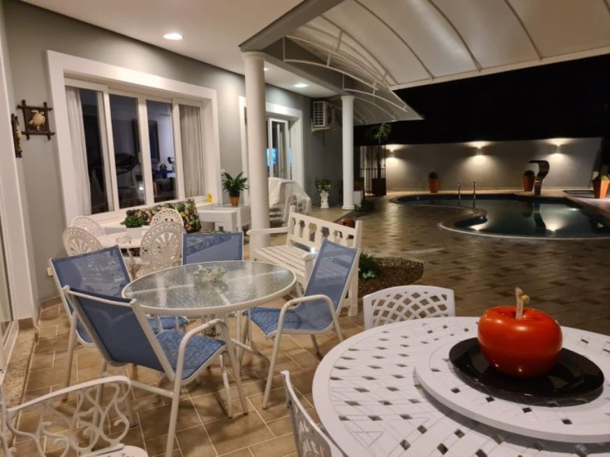 Foto ilustrativa 23 - CASA c/ 421m² – COND. SÃO PAULO II (Granja Viana)
