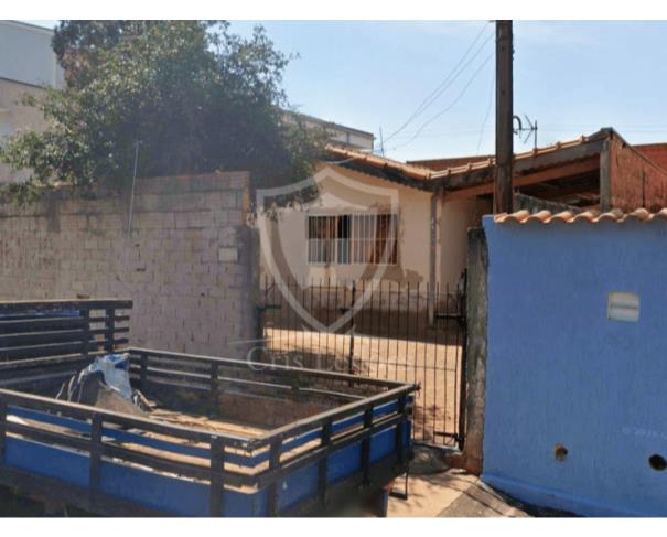 Foto de CASA TÉRREA em Terreno c/ 200m² - Tatuí - SP