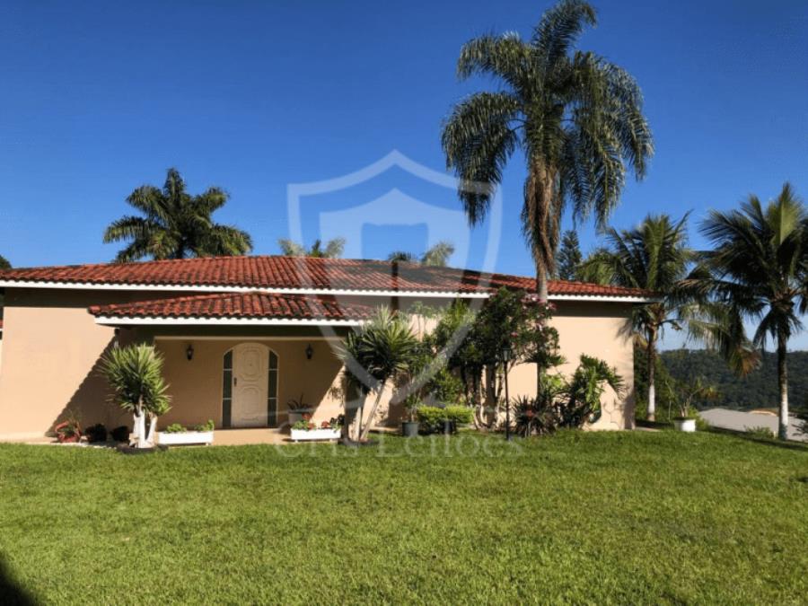 Foto de CHÁCARA c/ 3 SUÍTES | 15.000m² DE ÁREA e 900m² CONSTRUÍDOS