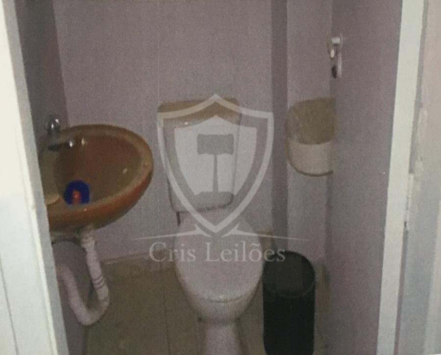 República- Conjunto nº 70 Sala Comercial - 98 m², localizado em São Paulo - SP